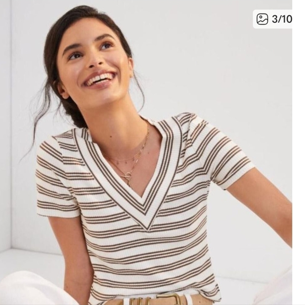 Daily Practice Anthrologie Ribbed Striped Brown White Vneck Size Medium - Picture 2 of 9